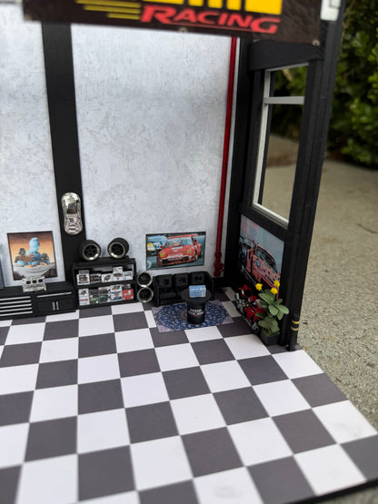 Shop Garage Diorama