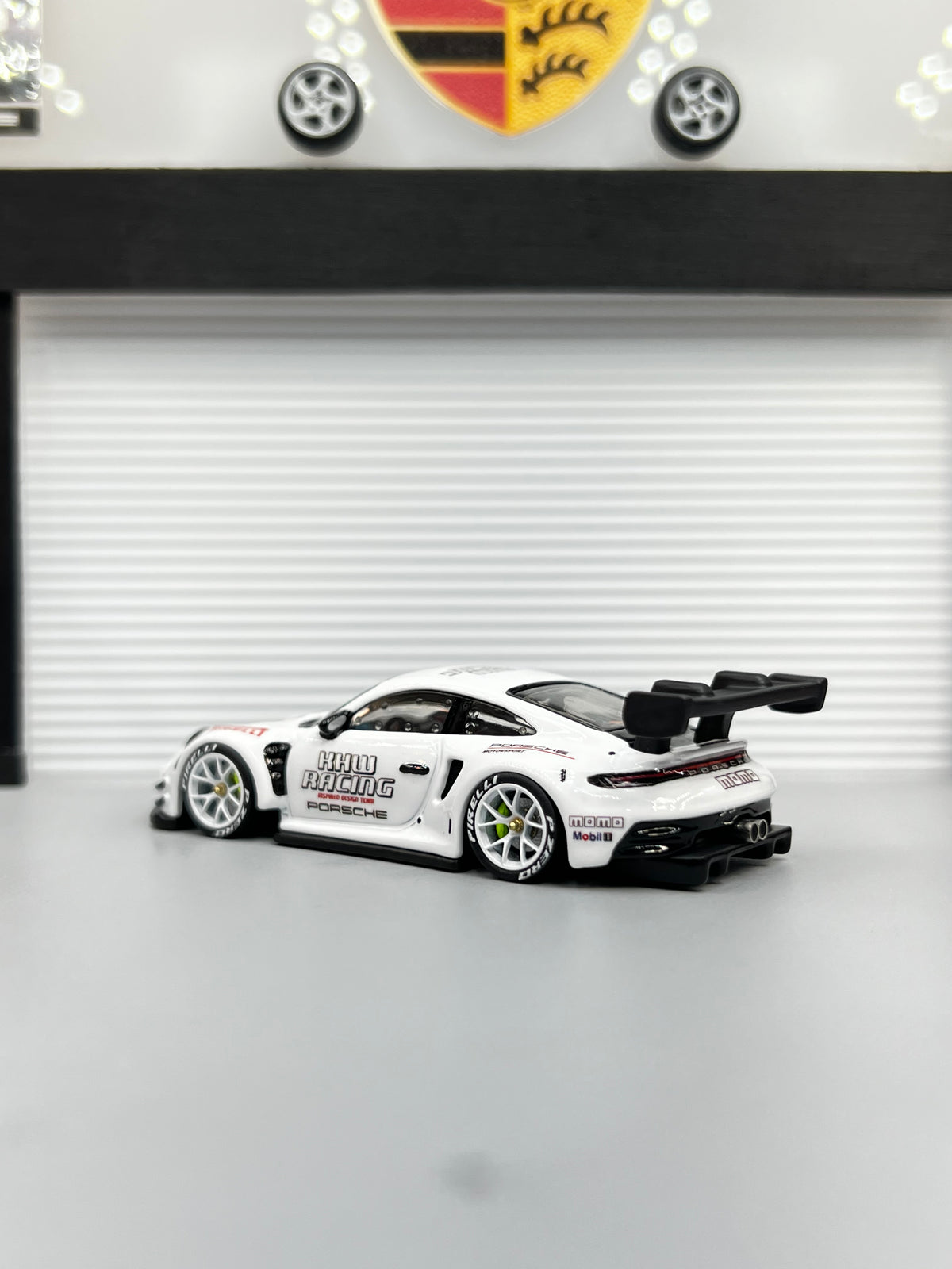 Porsche GT3R