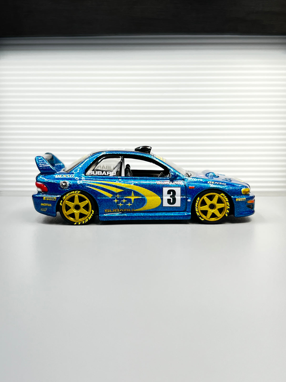 Subaru 22B