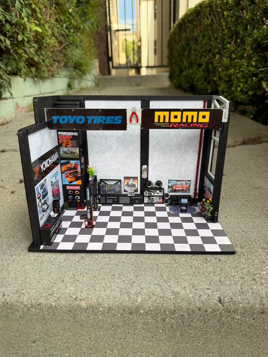 Shop Garage Diorama