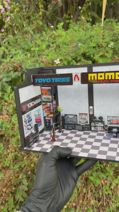 Shop Garage Diorama